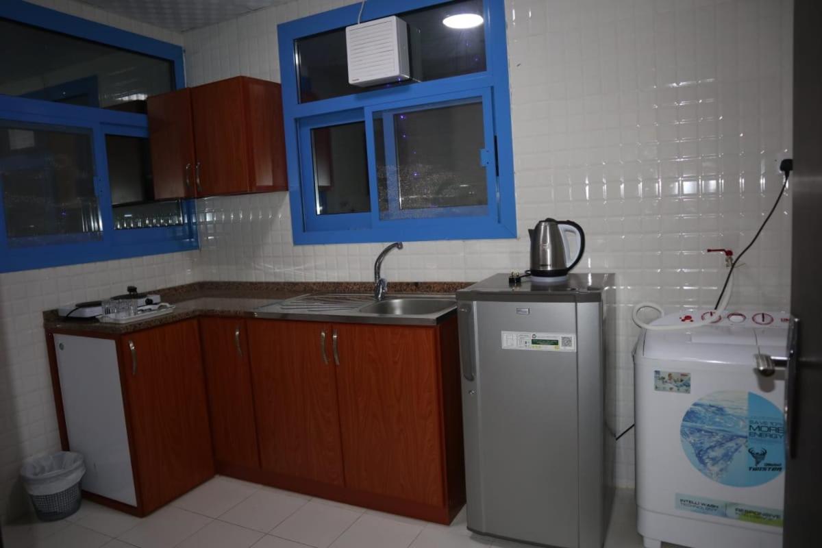 Luluat Al Khaleej Hotel Apartments - Hadaba Group Of Companies Ajman Exterior photo